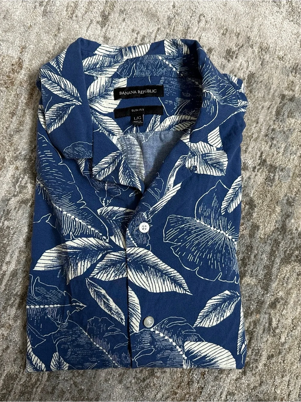 Banana Republic Men’s Navy Blue Button-Down with White Tropical Leaf Print